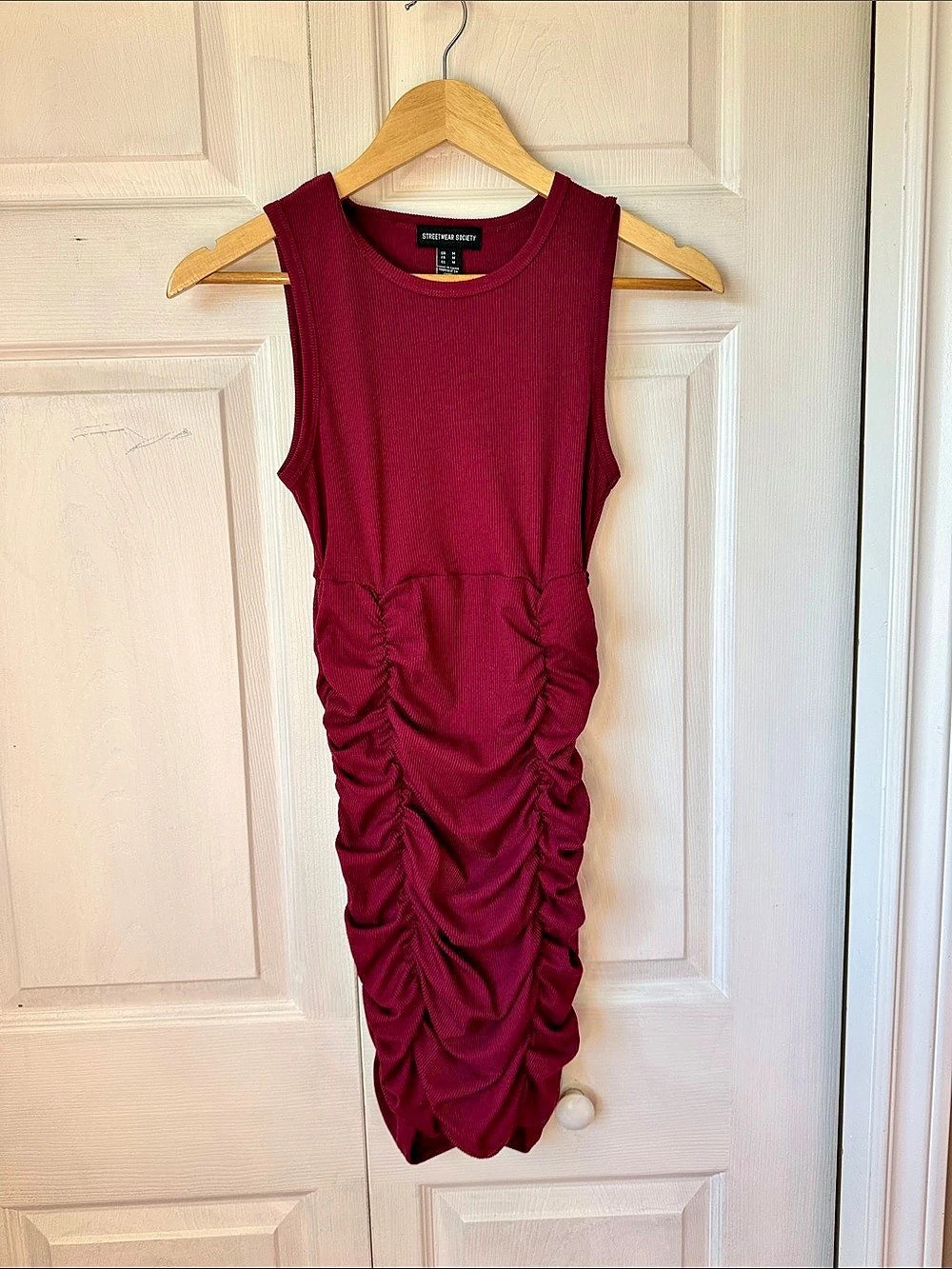 Streetwear Society Ruched Midi Dress in Purple Size Medium Like New